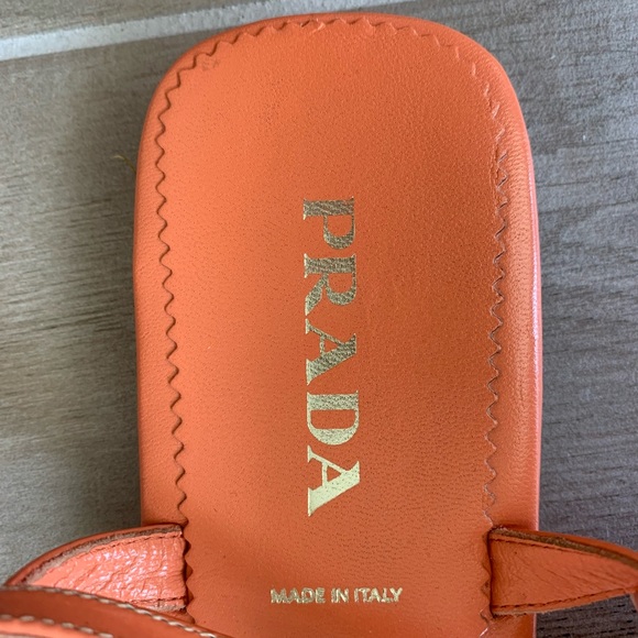 Prada coral leather Sandals. Made in Italy. Worn only a few times. - Picture 3 of 7